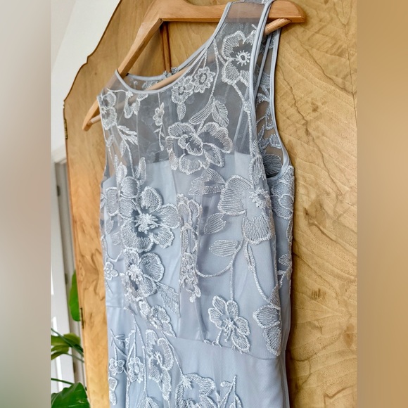 Tahari by Arthur S. Levine Grey Silver Embroidered Floral Long Formal Dress - Picture 3 of 6